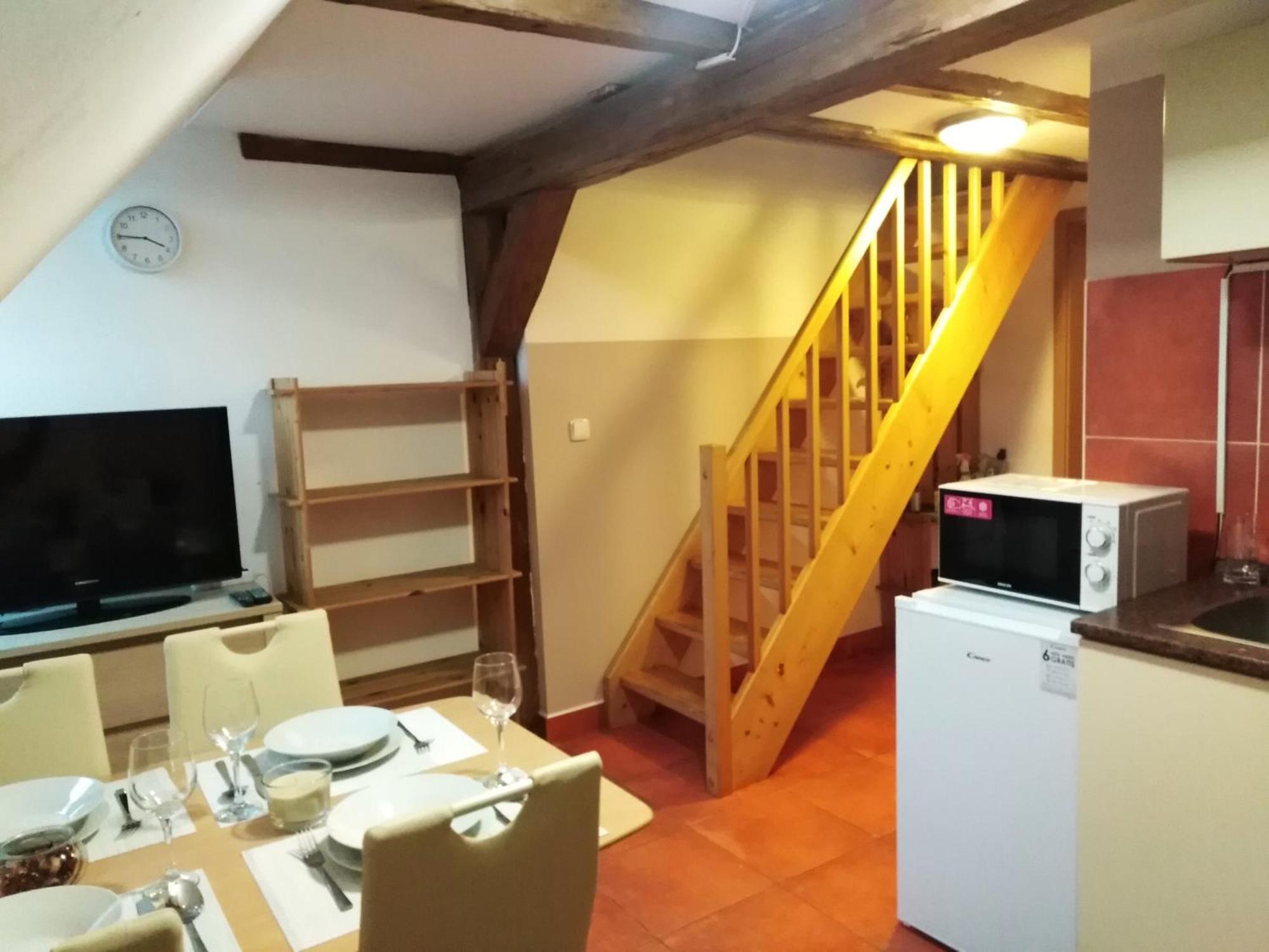 Penzion U Dvojice Nove Mesto na Morave Extérieur photo